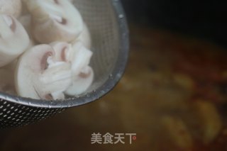 平菇烧鸡翅的做法步骤：12