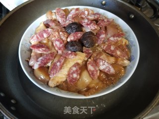 腊肠冬菇蒸鸡的做法步骤：8