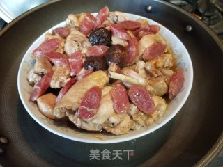 腊肠冬菇蒸鸡的做法步骤：9