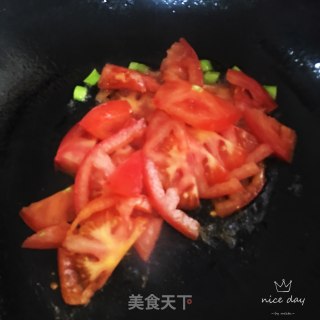 番茄豆皮木耳鸡蛋汤的做法步骤：6