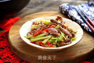 芹菜炒牛肉的做法步骤：10