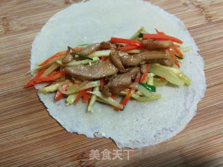 三丝鸡肉卷的做法步骤：12