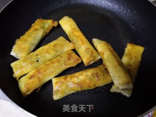 荠菜春卷的做法步骤：10