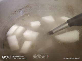 排骨萝卜汤的做法步骤：3