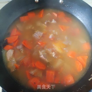 胡萝卜炖牛肉的做法步骤：5