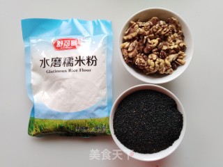 核桃芝麻糊的做法步骤：1