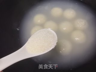 米酒芝麻汤圆的做法步骤：5