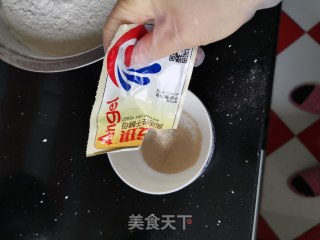 电蒸锅蒸包子的做法步骤：2