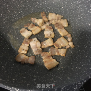 青椒回锅肉的做法步骤：8