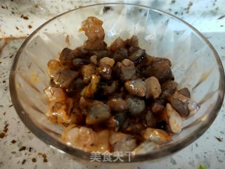 韭菜虾仁鸡蛋饺子的做法步骤：3