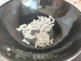 蒜薹炒肉的做法步骤：8