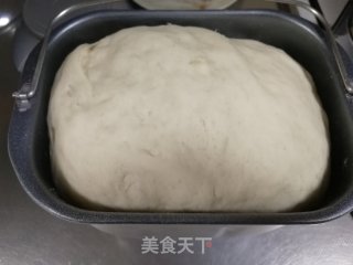 牛肉胡萝卜包子的做法步骤：7