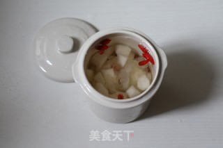 银耳雪梨汤的做法步骤：4