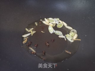 火锅丸子白菜汤的做法步骤：3