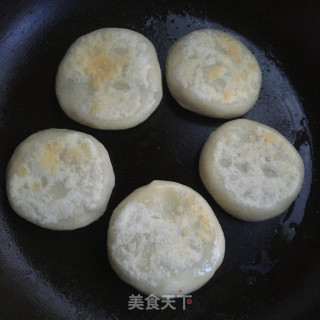 香煎绿豆饼的做法步骤：11