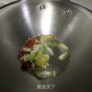 酱烧黄花鱼的做法步骤：5