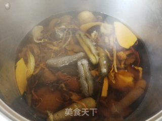 海参十菌汤的做法步骤：9