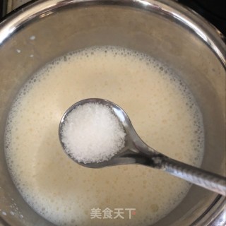 鸡蛋冰淇淋的做法步骤：2