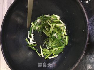 木耳炒娃娃菜的做法步骤：4