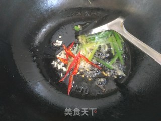 韭菜炒豆芽的做法步骤：5