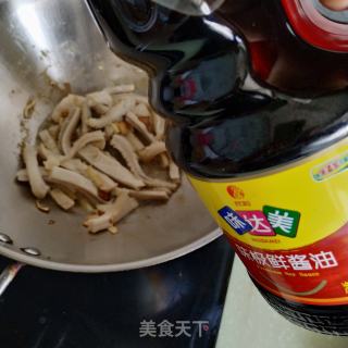 芹菜炒牛肚的做法步骤：5