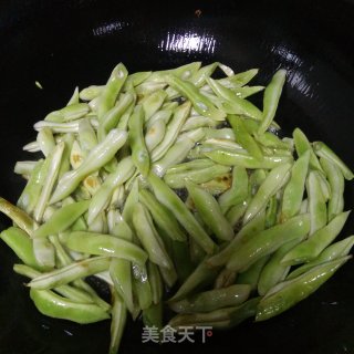 干煸芸豆的做法步骤：4