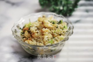 虾仁青菜炒饭的做法步骤：6