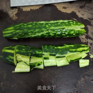 凉拌菜：拍黄瓜的做法步骤：5