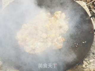 柴火地锅鸡的做法步骤：2