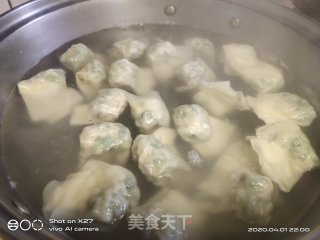 韭菜鲜肉小馄饨的做法步骤：11