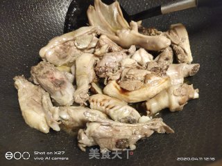 腐竹焖麻鸭的做法步骤：5