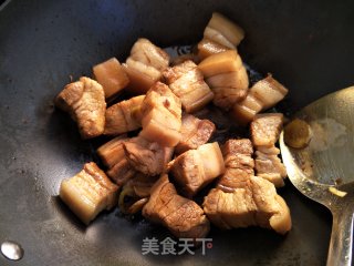 外婆红烧肉的做法步骤：4