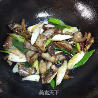 大葱炒猪头肉的做法步骤：6