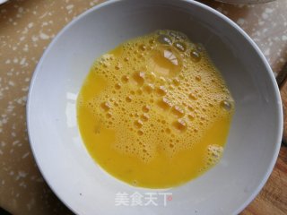 紫甘蓝鸡蛋炒饭的做法步骤：4