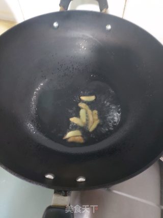 茶树菇烧五花肉的做法步骤：3