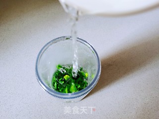 自制零添加的菠菜鸡蛋面条的做法步骤：3