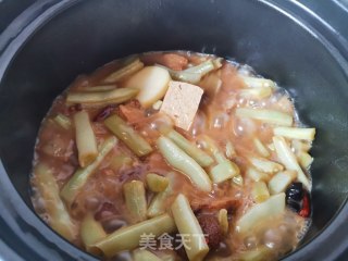 腌肉炖豆角的做法步骤：9