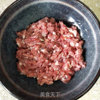 瑶柱枸杞肉末汤的做法步骤：3