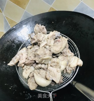 咸菜炒鸭肉#肉菜#的做法步骤：4