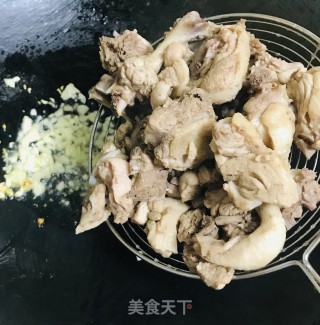 咸菜炒鸭肉#肉菜#的做法步骤：5