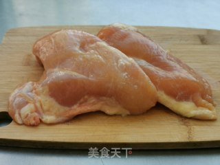 炸鸡胸肉排的做法步骤：1