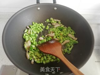 肉丝炒毛豆的做法步骤：6