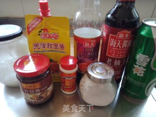 啤酒烧鸭腿的做法步骤：1