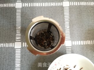 自制珍珠奶茶的做法步骤：3