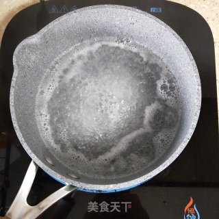 水果红糖冰凉粉的做法步骤：2