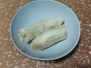 香蕉戚风蒸蛋糕的做法步骤：2