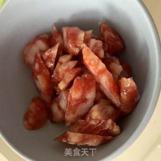 腊肠炒豆角的做法步骤：3