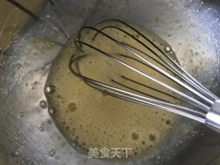 不用黄油不用打发的黑芝麻薄脆饼干的做法步骤：2