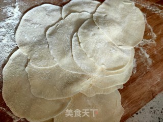 韭菜三鲜水饺的做法步骤：15