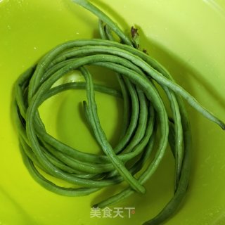 豆豉鲮鱼炒豆角的做法步骤：1